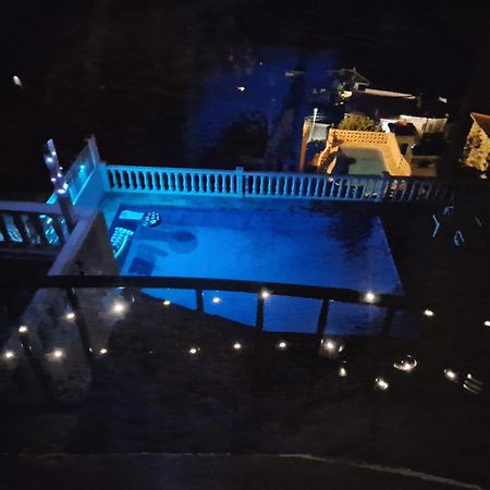 Maryvilla Zohra Calpe Bagian luar foto