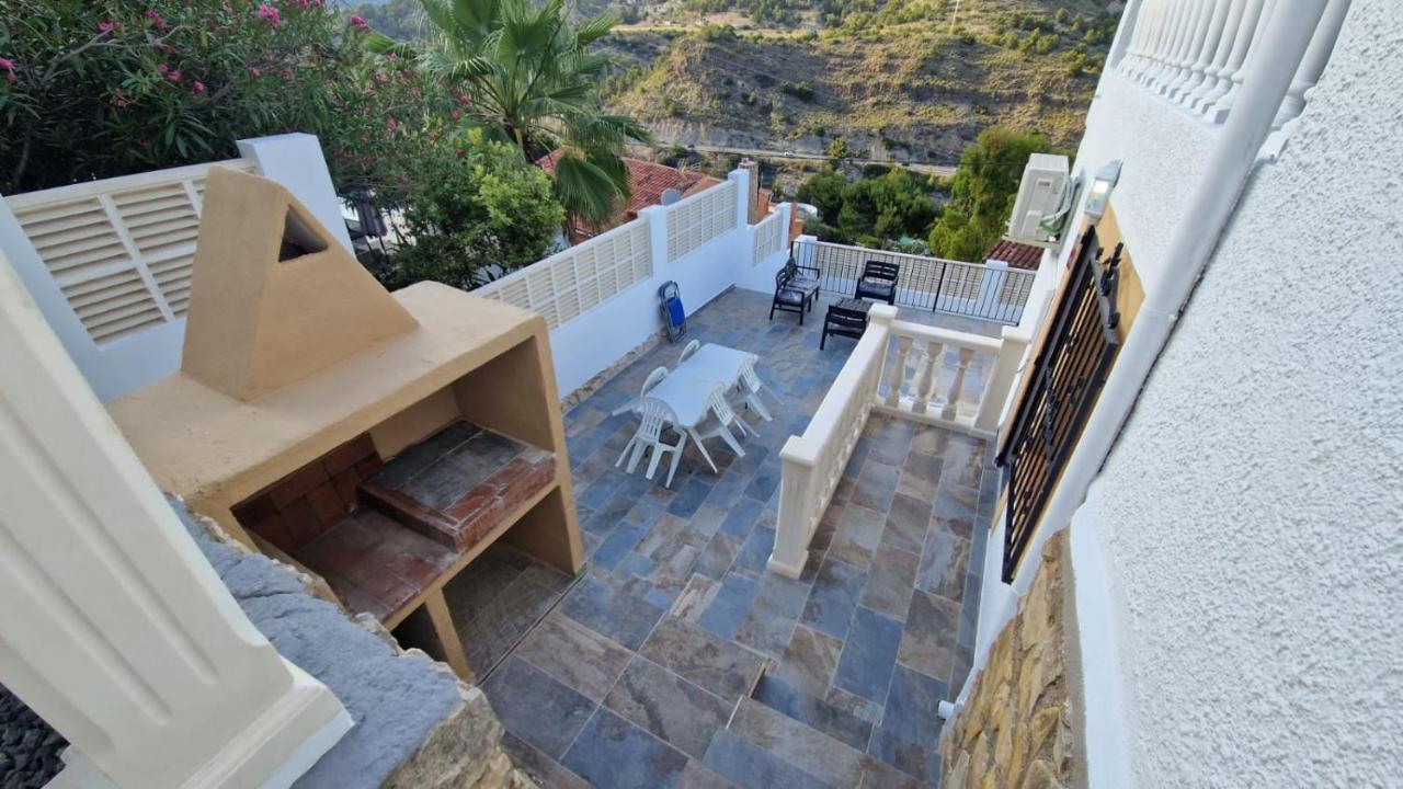 Maryvilla Zohra Calpe Bagian luar foto