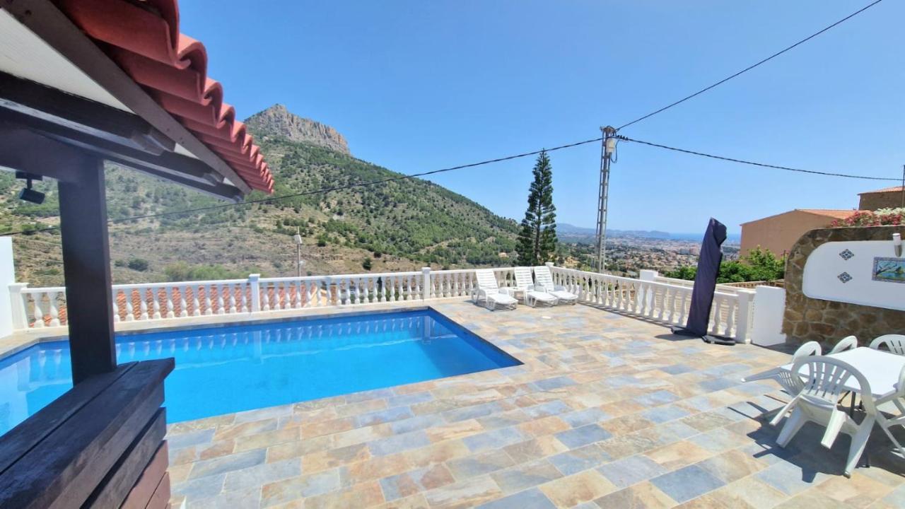 Maryvilla Zohra Calpe Bagian luar foto