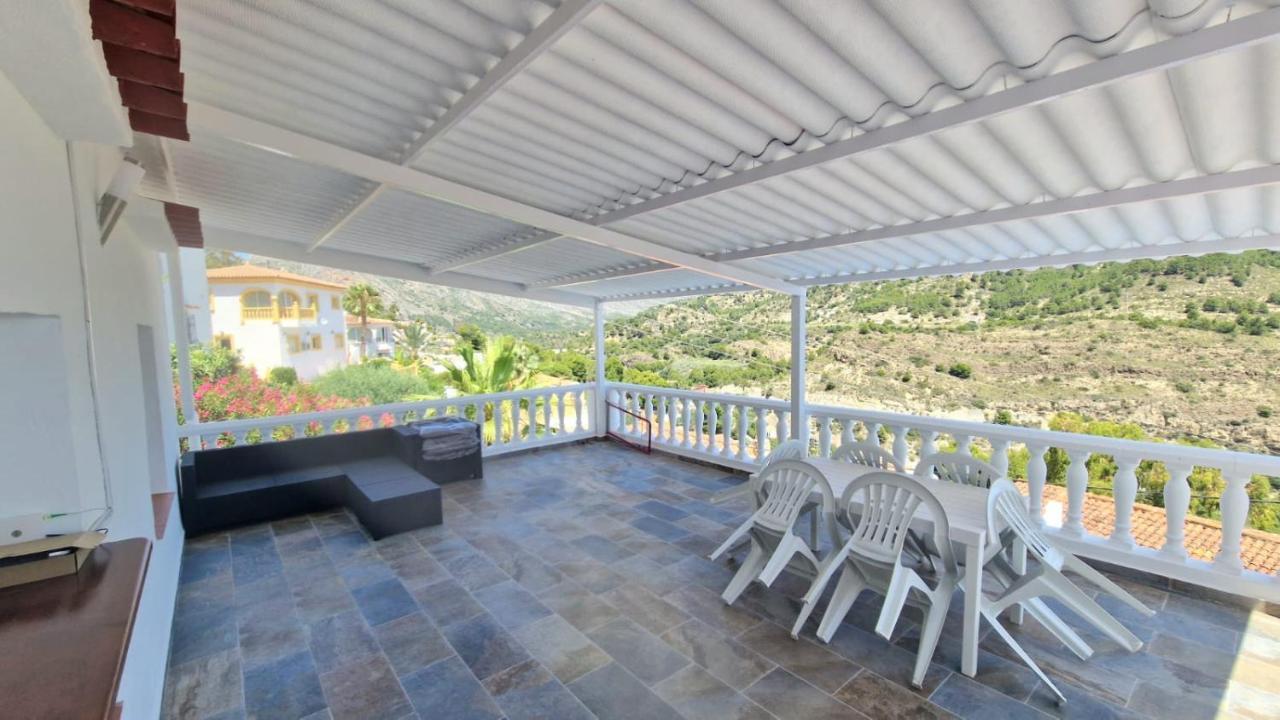 Maryvilla Zohra Calpe Bagian luar foto