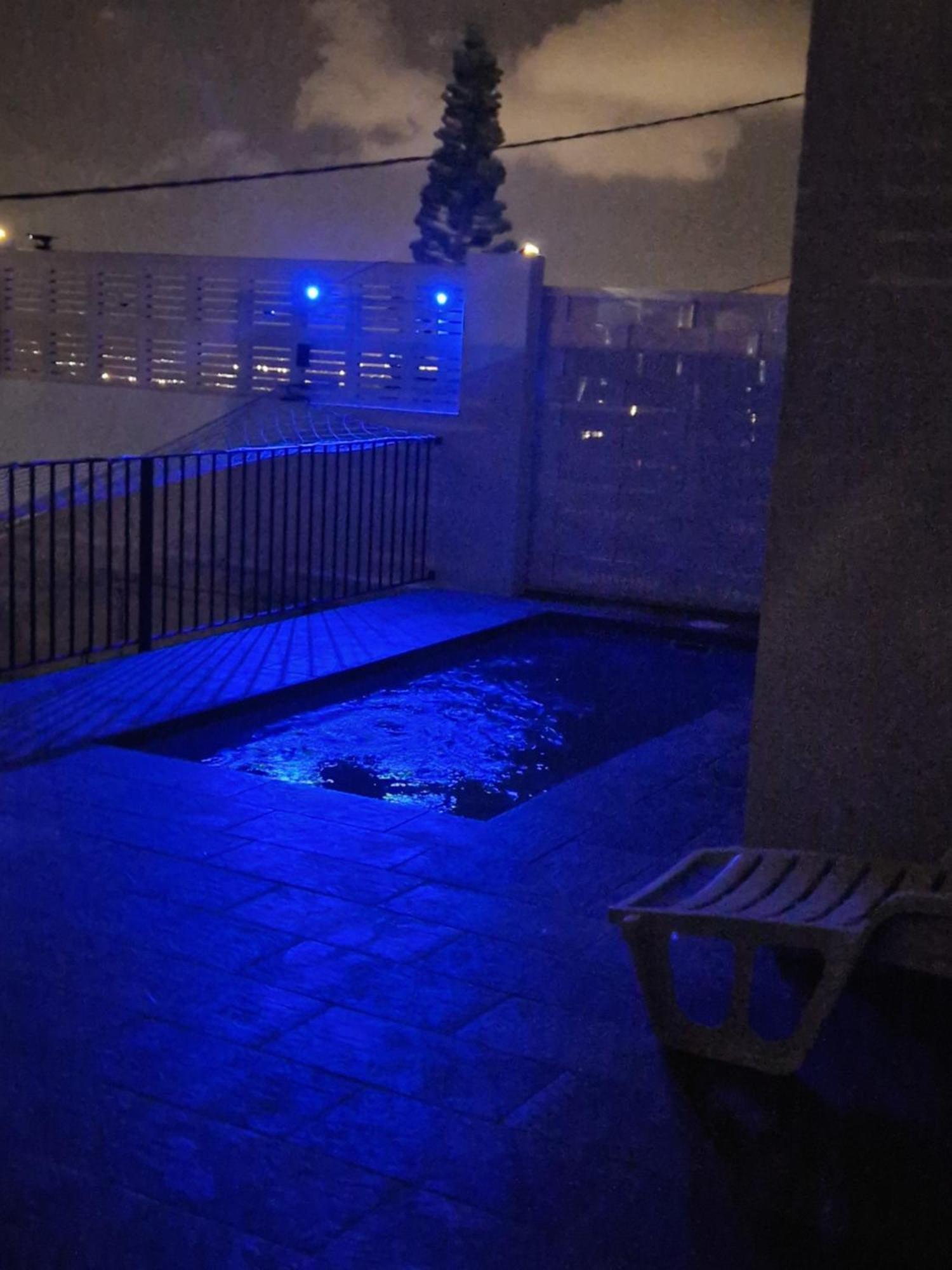 Maryvilla Zohra Calpe Bagian luar foto