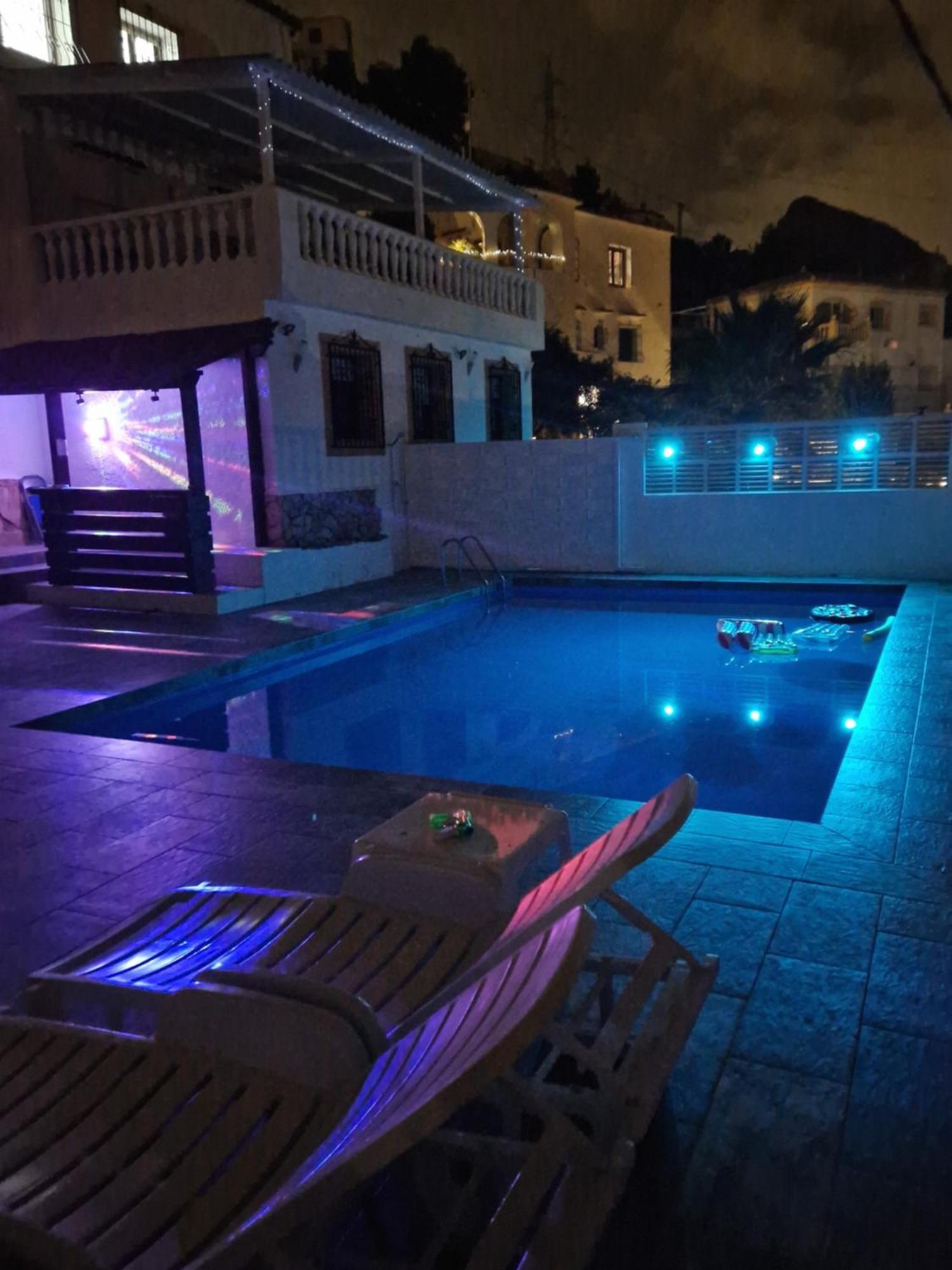 Maryvilla Zohra Calpe Bagian luar foto
