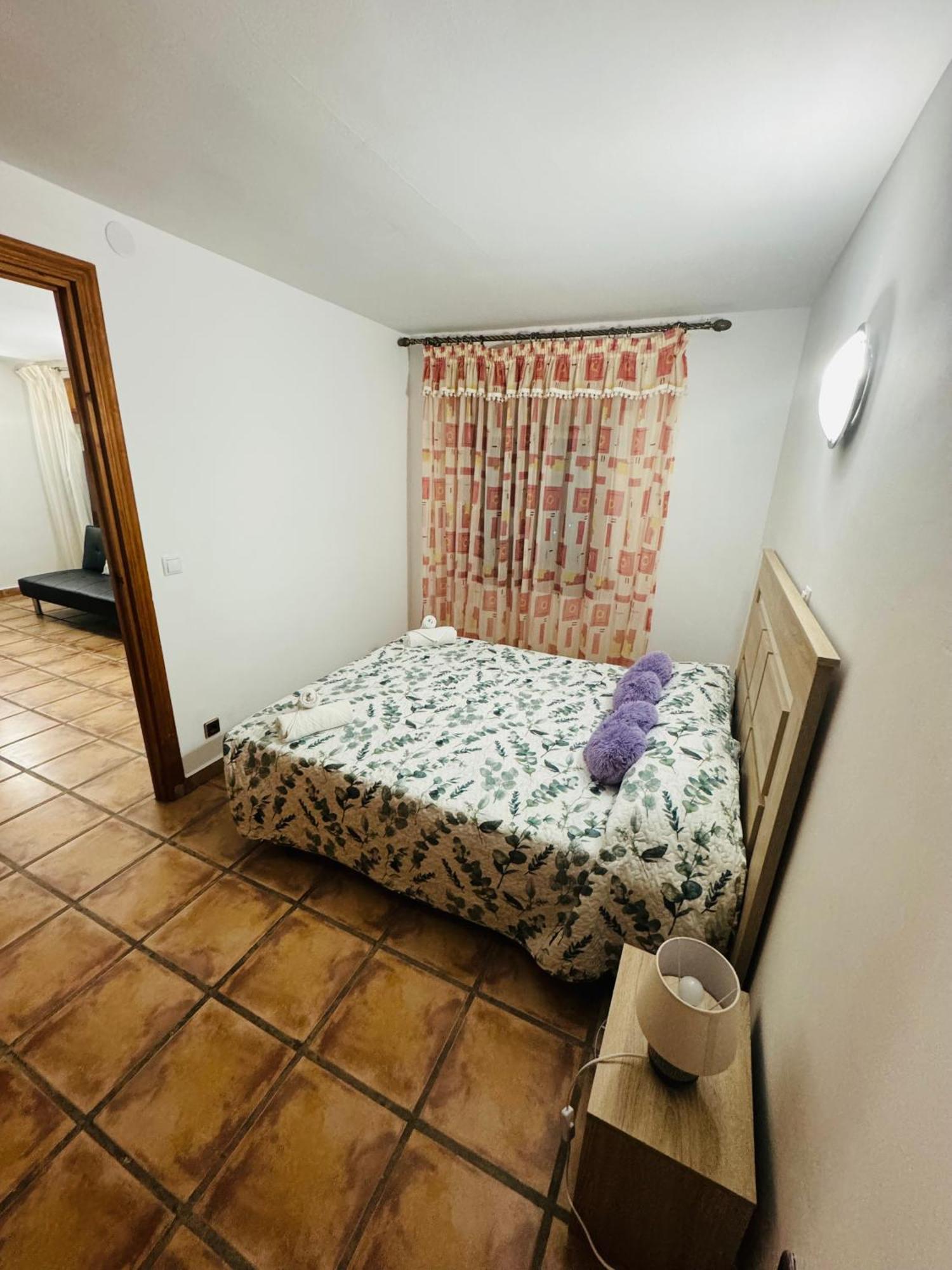 Maryvilla Zohra Calpe Bagian luar foto
